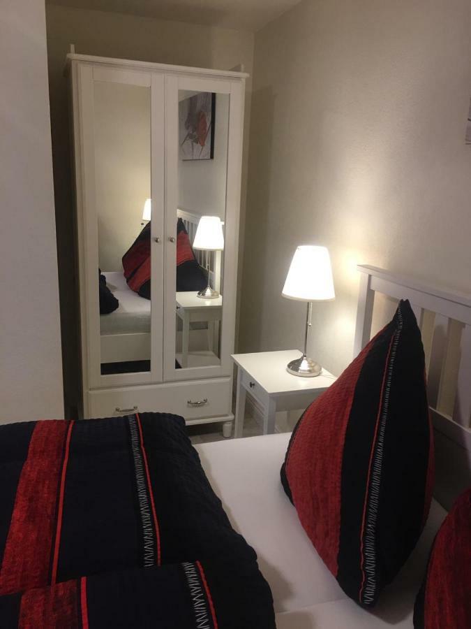 Aparthotel C'Est La Vie Саарлуис Экстерьер фото